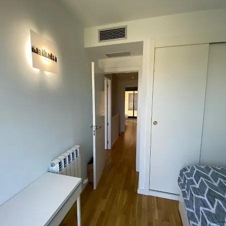 Parc Dels Estanys Bloc 1 Baixos C Apartmán