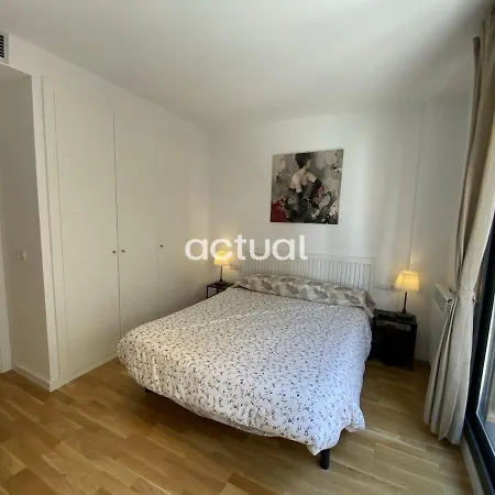 Parc Dels Estanys Bloc 1 Baixos C Apartmán